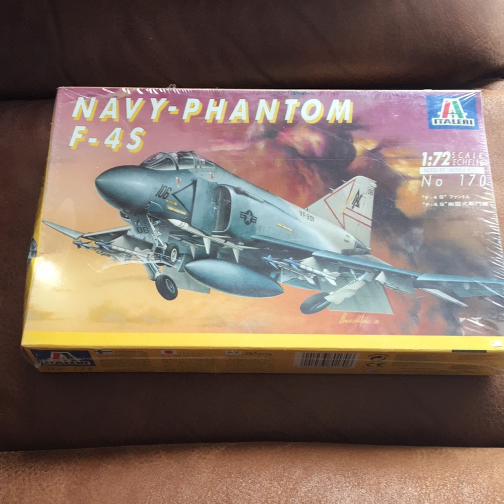 Vintage Italeri Navy-Phantom F-4S | Model Plane Kit | SEALED